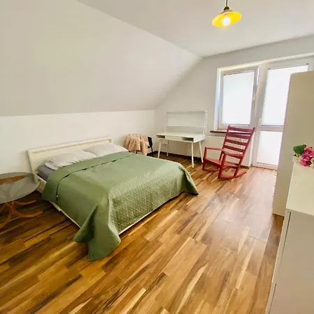 Homestay Komfortowy Dla Dwojga Z Balkonem Marcinkowicka