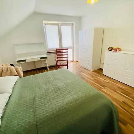 Komfortowy Dla Dwojga Z Balkonem Marcinkowicka Homestay